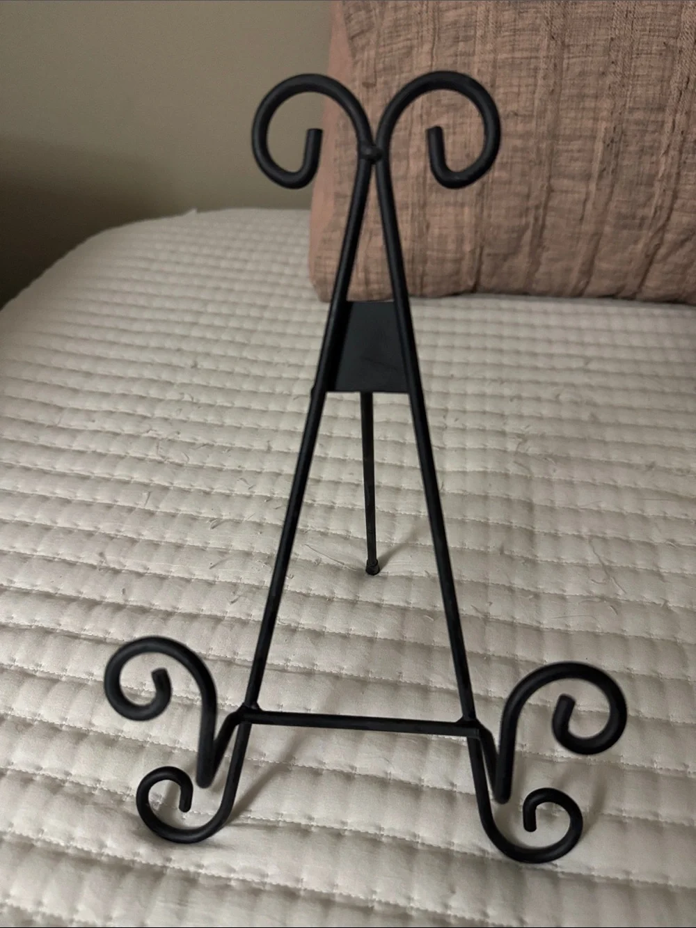 Black Decorative Iron Display Easel - Home Wall Decor
